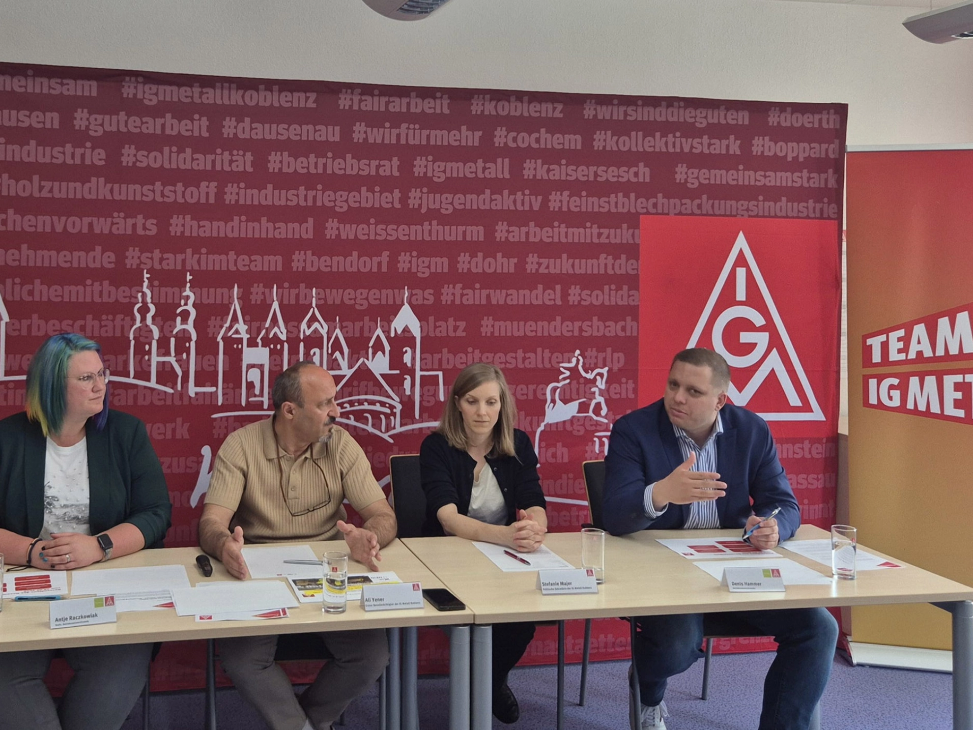 Pressekonferenz Einigung bei Novelis