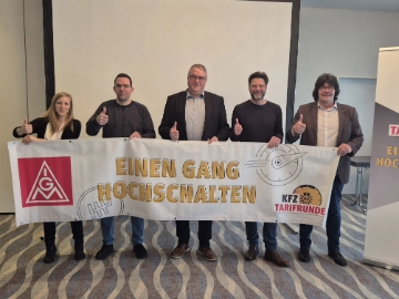Tarifforderung im Kfz-Handwerk Rheinland-Pfalz steht