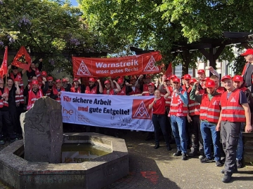 Erlenbach-Beschäftigte machen Druck in der Tarifbewegung